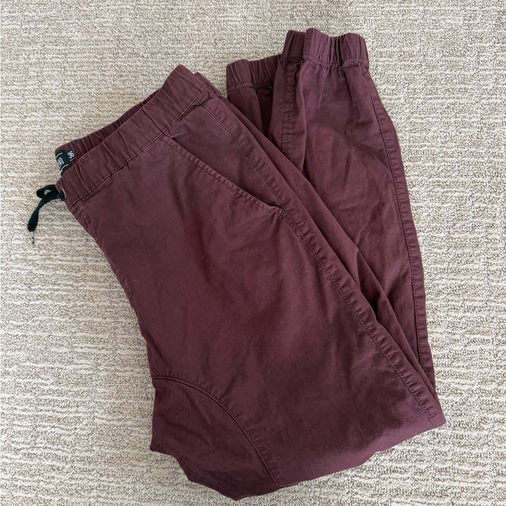 Cotton On Men's Jogger Pants - Burgundy - Picture 2 of 4